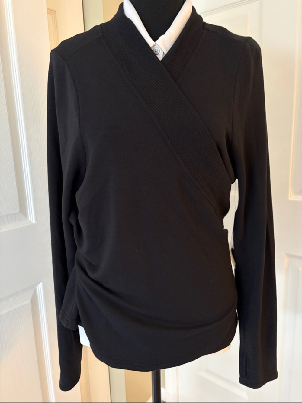Athleta Black Poise Wrap Sweatshirt SZ 1X